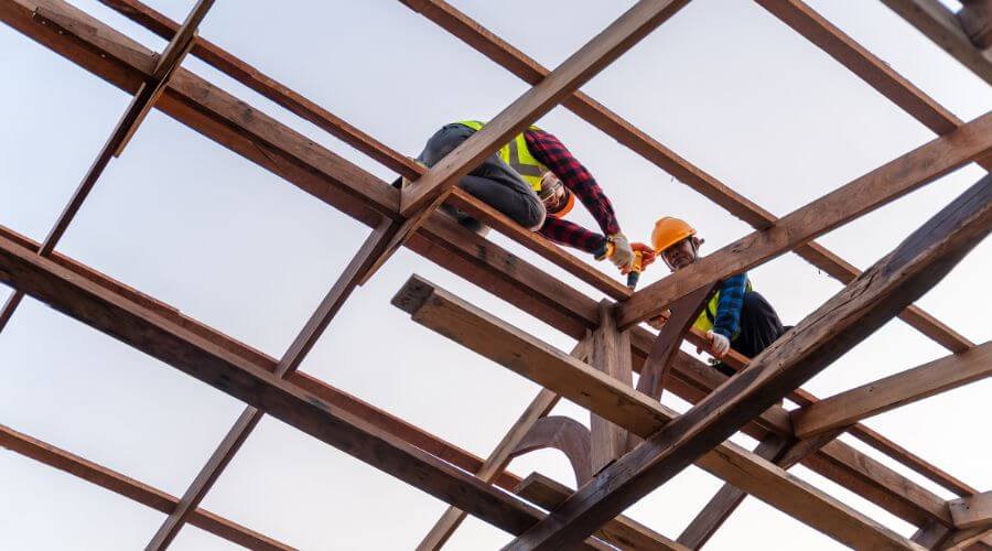Professional residential roofers in Alliance, OH
